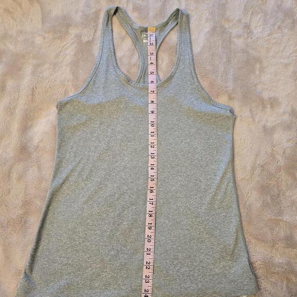 Nike Shirt Women's Gray Tank Top Athletic Racerback Driftit Run Gym Size M - Picture 5 of 5
